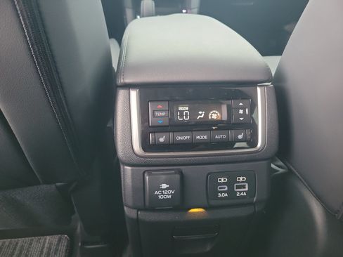 Used 2026 Subaru Ascent Bronze Edition AWD/4WD image 12