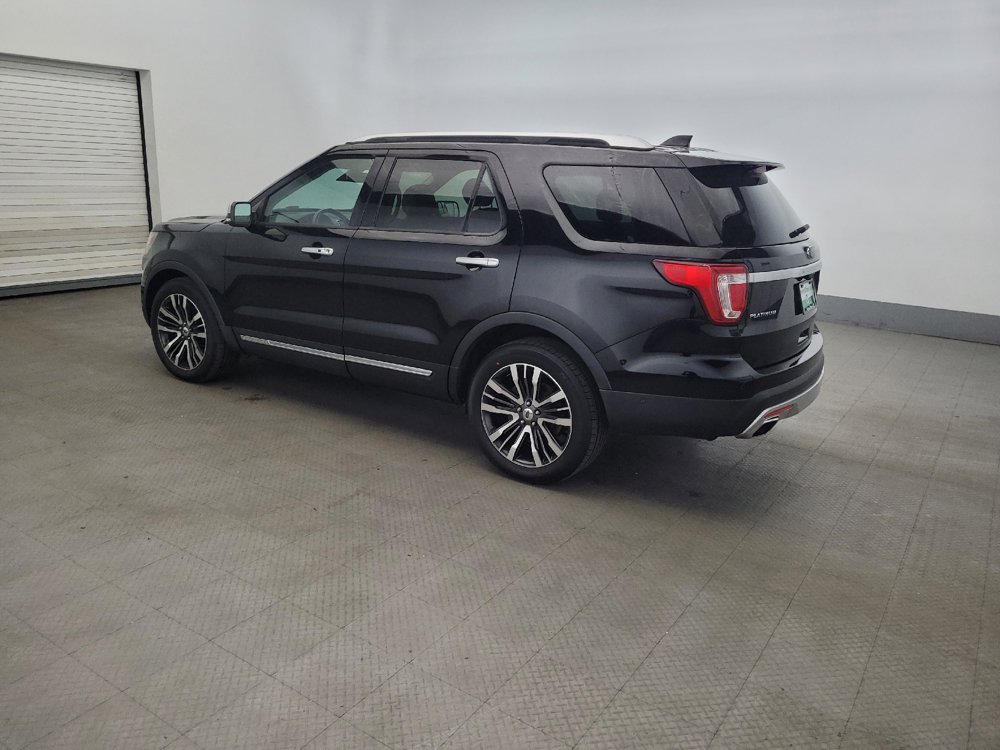 Used 2017 Ford Explorer Platinum AWD/4WD image 3