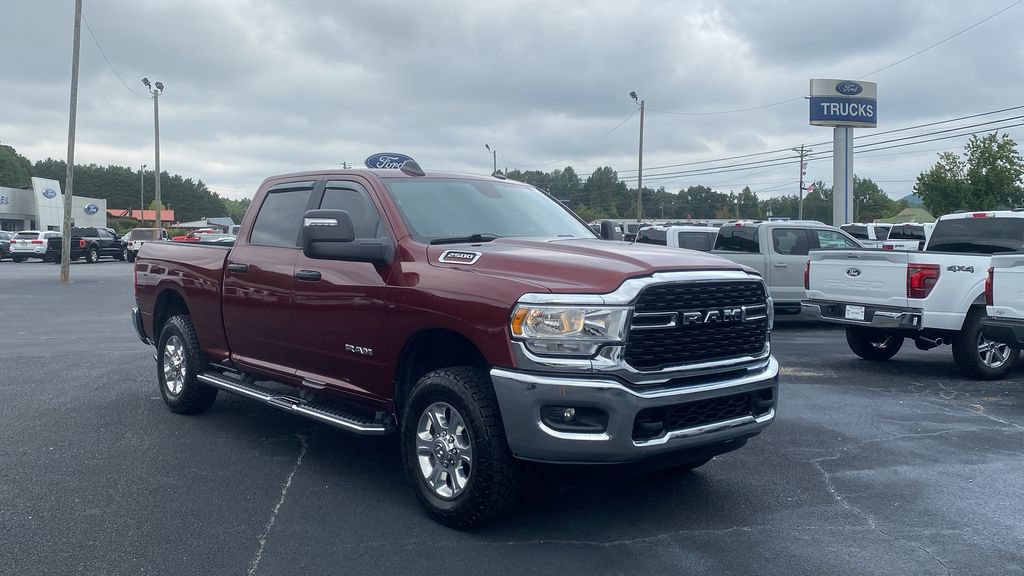 Used 2024 RAM 2500 Big Horn w/ Bed Utility Group AWD/4WD image 3