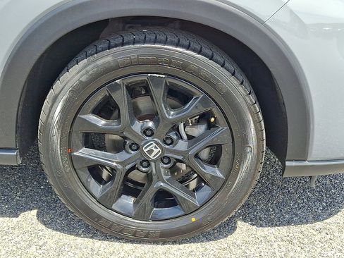 Used 2024 Honda HR-V Sport image 8