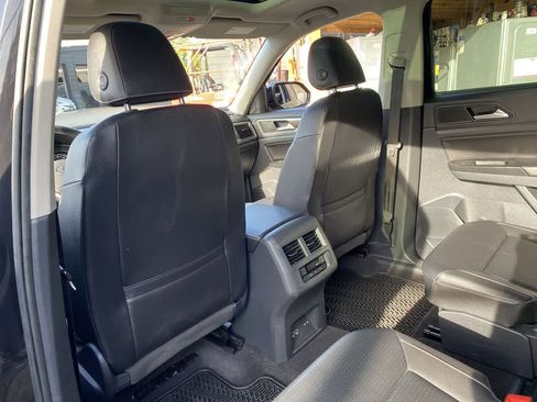 Used 2021 Volkswagen Atlas SE AWD/4WD image 16