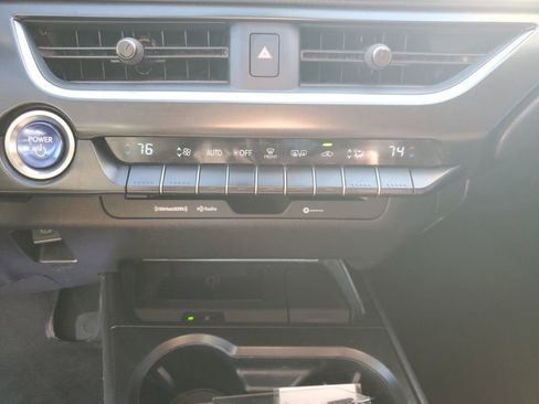 Used 2021 Lexus UX 250h AWD/4WD image 40