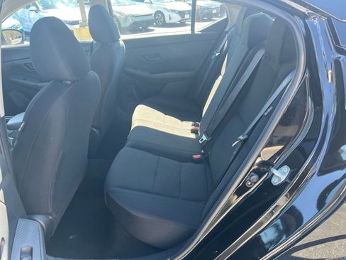 Used 2025 Nissan Sentra S image 21
