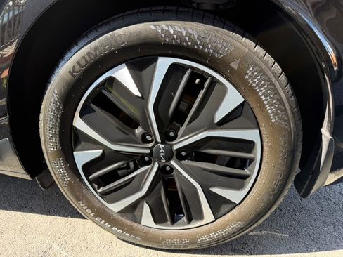 Used 2024 Kia EV6 GT-Line RWD image 57