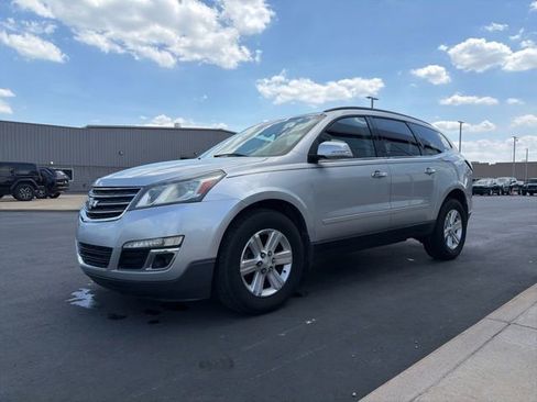 Used 2014 Chevrolet Traverse LT w/ LPO, 'HIT The Road' Package AWD/4WD image 3