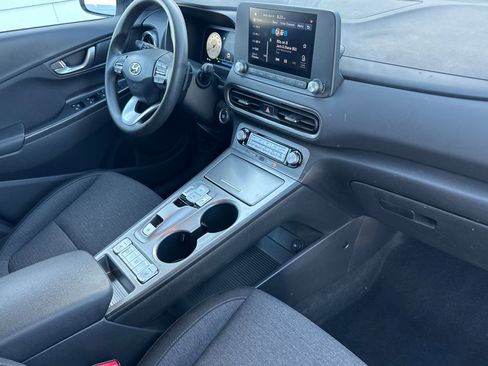Used 2023 Hyundai Kona SE w/ Cargo Package FWD image 16