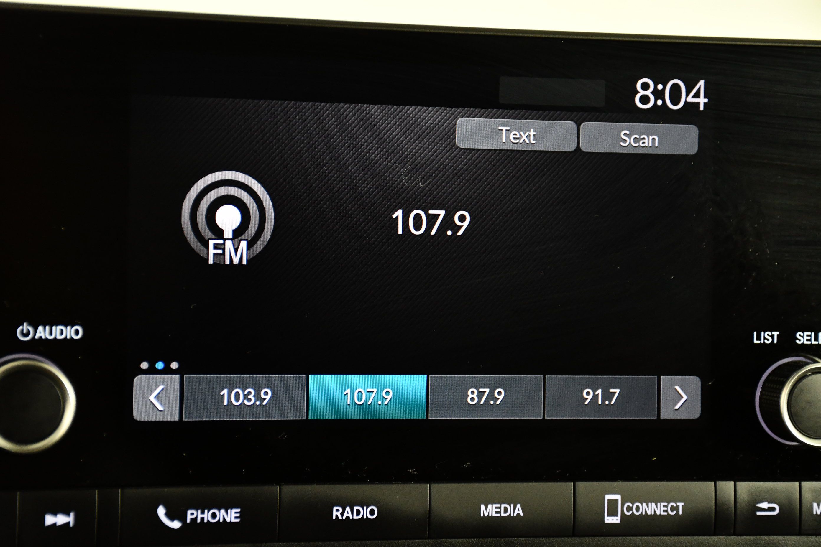 Certified 2025 Honda HR-V Sport image 26