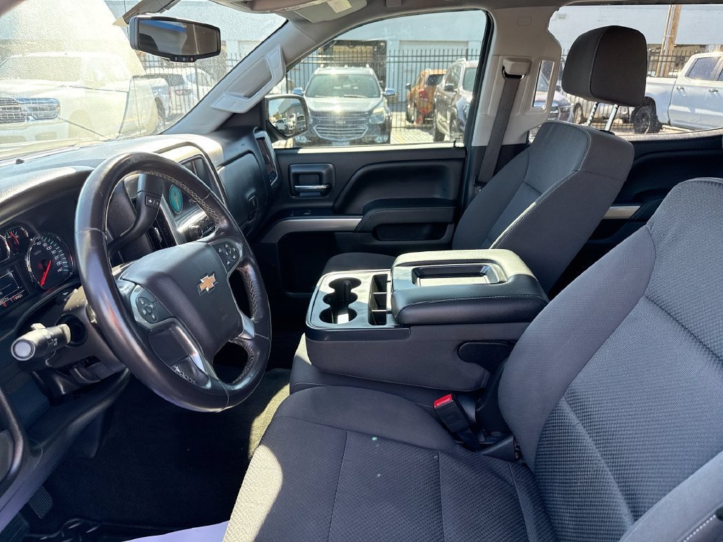 Used 2018 Chevrolet Silverado 1500 LT w/ All Star Edition AWD/4WD image 21