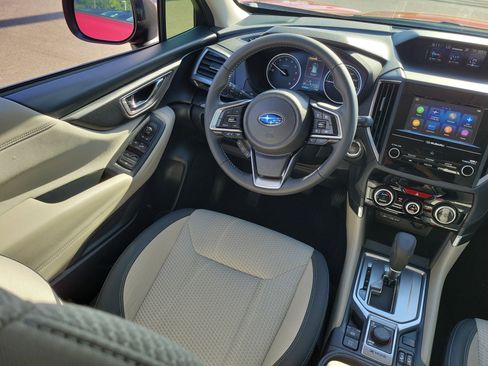 Used 2024 Subaru Forester Premium image 18