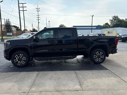 New 2026 GMC Sierra 1500 AT4 w/ LPO, Black Badging Package