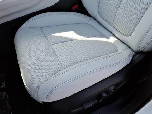 New 2026 Jeep Cherokee Limited AWD/4WD image 10
