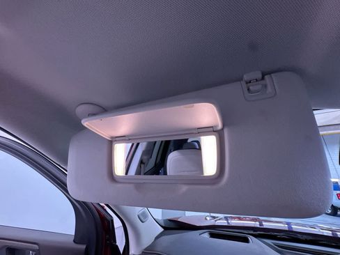 Used 2024 GMC Acadia Denali w/ Super Cruise Package image 32