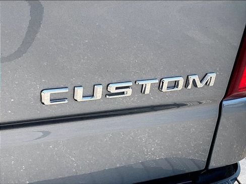 Used 2019 Chevrolet Silverado 1500 Custom Trail Boss w/ Custom Convenience Package AWD/4WD image 28