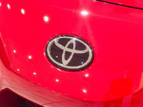 New 2026 Toyota Supra Premium image 11