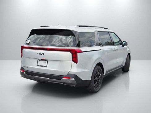 New 2026 Kia Carnival SX FWD image 4