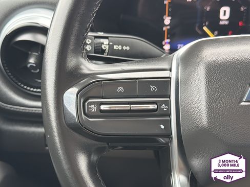 Used 2023 Chevrolet Colorado LT w/ LT Convenience Package RWD image 17