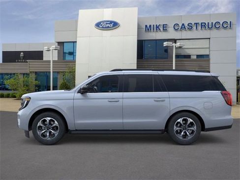 New 2026 Ford Expedition Max Active image 3