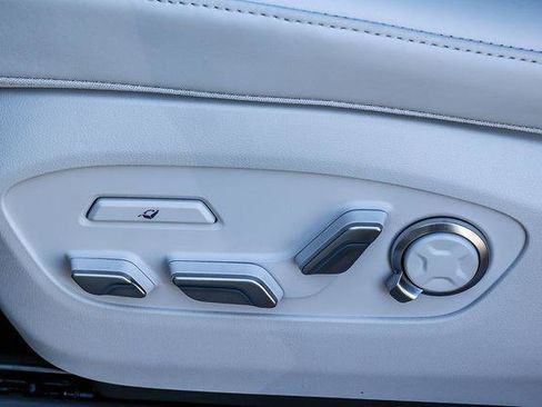 New 2026 Hyundai Ioniq 9 Calligraphy image 23