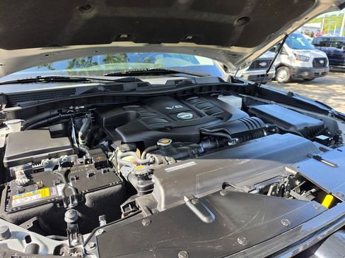 Used 2023 Nissan Armada SL w/ Cargo Package RWD image 15
