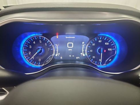 New 2026 Chrysler Pacifica Limited w/ S Appearance Package AWD/4WD image 11