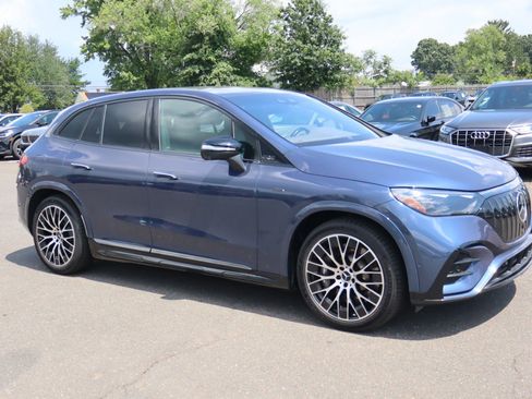 Used 2024 Mercedes-Benz EQE AMG 4MATIC SUV image 3