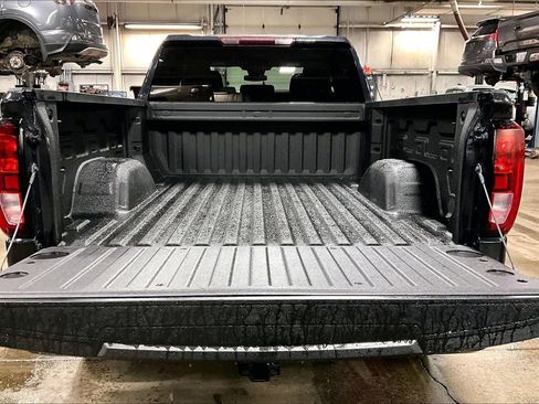 Used 2023 GMC Sierra 1500 Elevation image 29