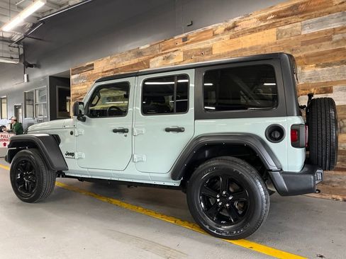 Used 2023 Jeep Wrangler Unlimited Sport AWD/4WD image 57