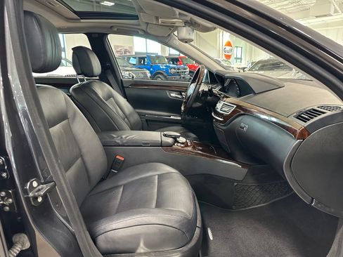 Used 2013 Mercedes-Benz S 550 image 41