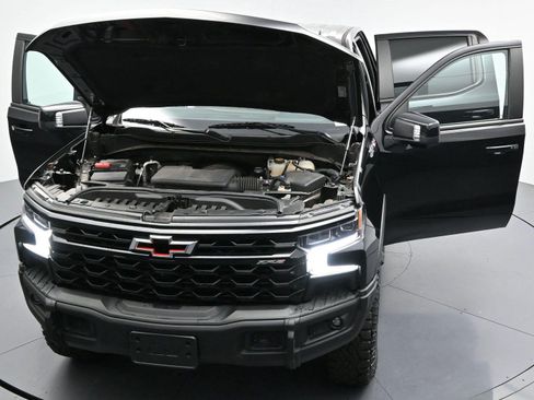 Used 2023 Chevrolet Silverado 1500 ZR2 w/ ZR2 Bison Edition AWD/4WD image 44