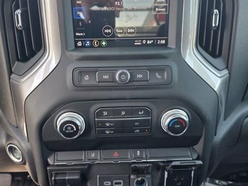New 2024 GMC Sierra 2500 Pro w/ Convenience Package AWD/4WD image 8