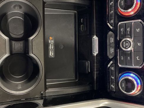 Used 2021 GMC Yukon Denali w/ Denali Premium Package image 56