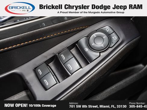 Used 2020 Chevrolet Traverse LT image 25