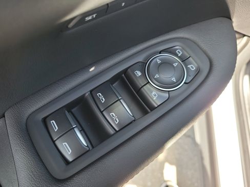 New 2026 Cadillac XT5 Sportv AWD/4WD image 18