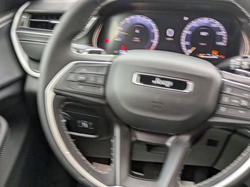 New 2025 Jeep Grand Cherokee Laredo RWD image 19