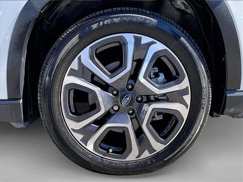 Used 2023 Subaru Ascent Touring image 10