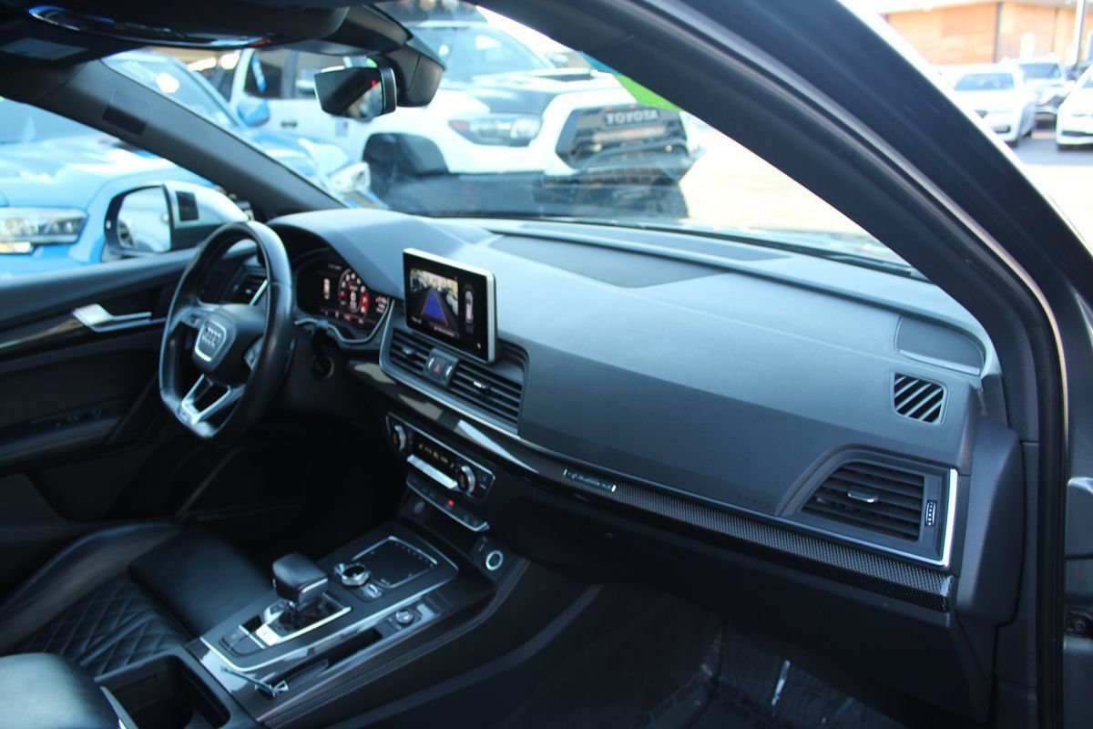 Used 2018 Audi SQ5 Premium Plus AWD/4WD image 24