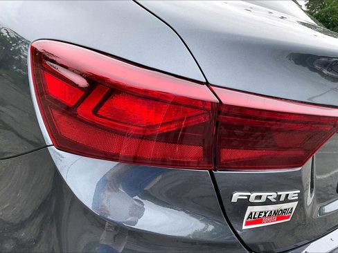 Used 2023 Kia Forte LXS w/ LXS Technology Package FWD image 26