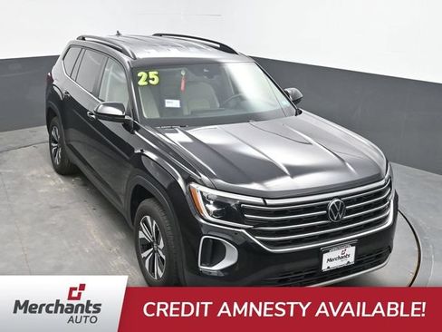 Used 2025 Volkswagen Atlas SE AWD/4WD image 22