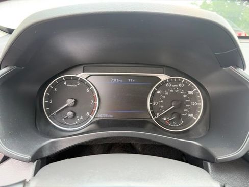 Used 2019 Nissan Altima 2.5 S AWD/4WD image 14