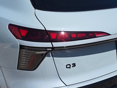 New 2026 Audi Q3 quattro 2.0T AWD/4WD image 34