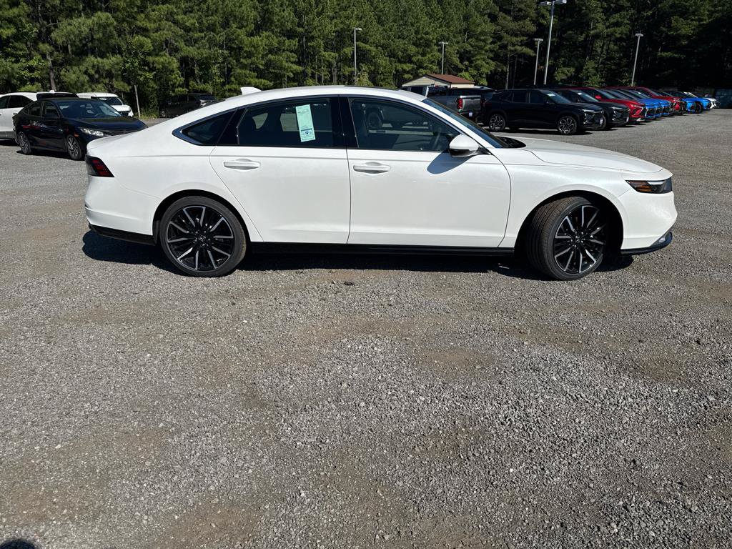 New 2026 Honda Accord Hybrid Touring image 8