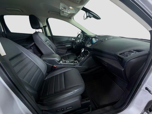Used 2015 Ford Escape Titanium FWD image 32