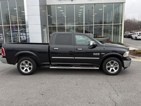 Used 2016 RAM 1500 Laramie w/ Convenience Group image 4