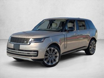 Used 2025 Land Rover Range Rover Long Wheelbase SE