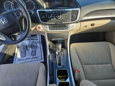 Used 2015 Honda Accord EX image 25