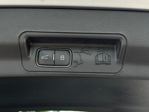 Used 2022 Ford Explorer ST w/ Equipment Group 401A AWD/4WD image 21