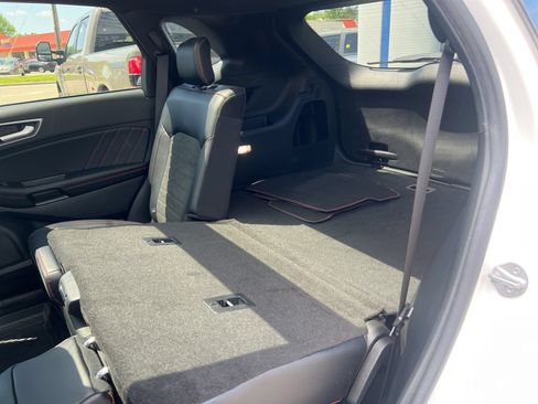 Used 2023 Ford Edge ST-Line AWD/4WD image 45