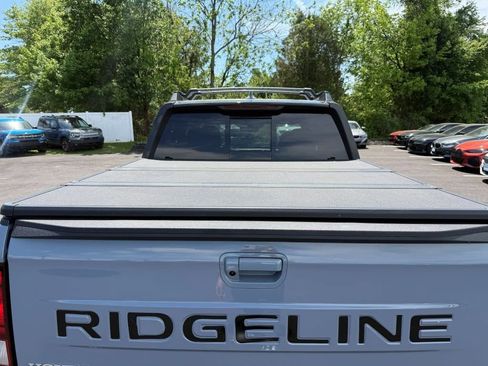 Used 2025 Honda Ridgeline Black Edition image 7
