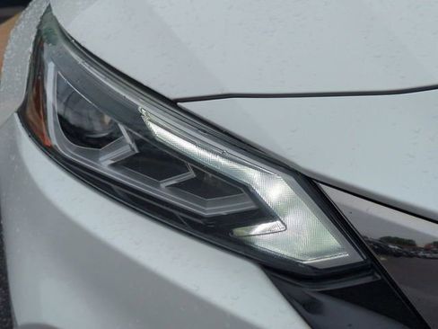 Used 2019 Nissan Altima 2.5 SR w/ SR Premium Package FWD image 10
