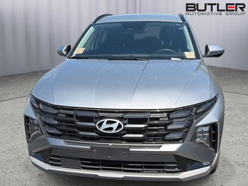Used 2025 Hyundai Tucson SEL FWD image 3
